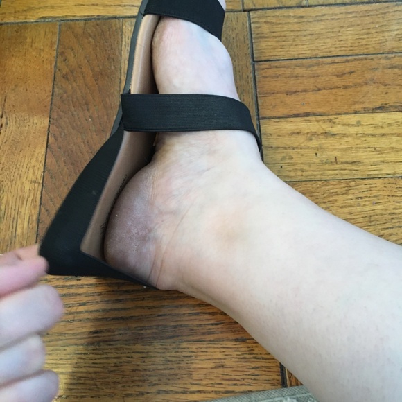 Call it Spring black sandals - Picture 4 of 5